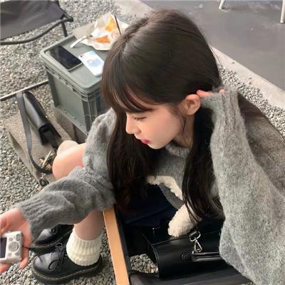 村里来了个直播女神